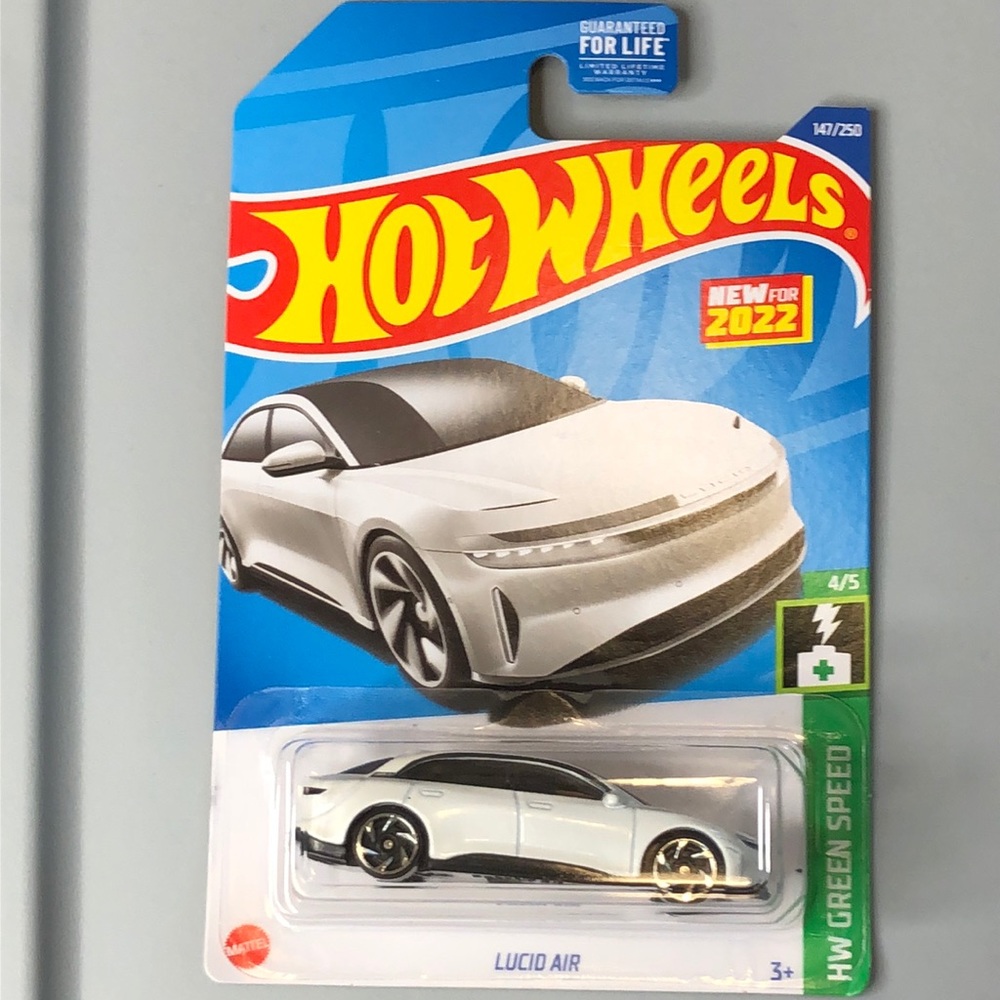 Lucid Air White